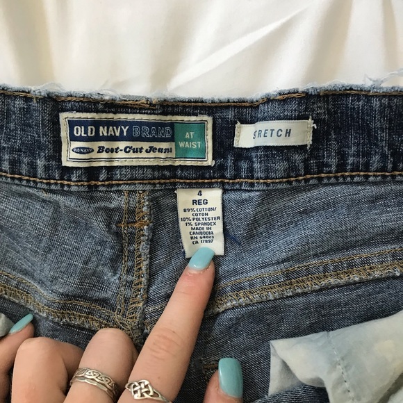 Old Navy distressed shorts - Picture 5 of 5